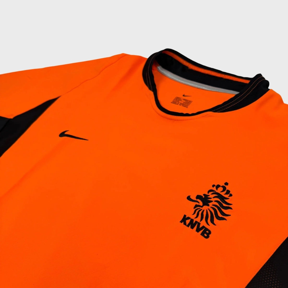 2002/04 Pays-Bas Domicile (L) - Iconic Football Shop