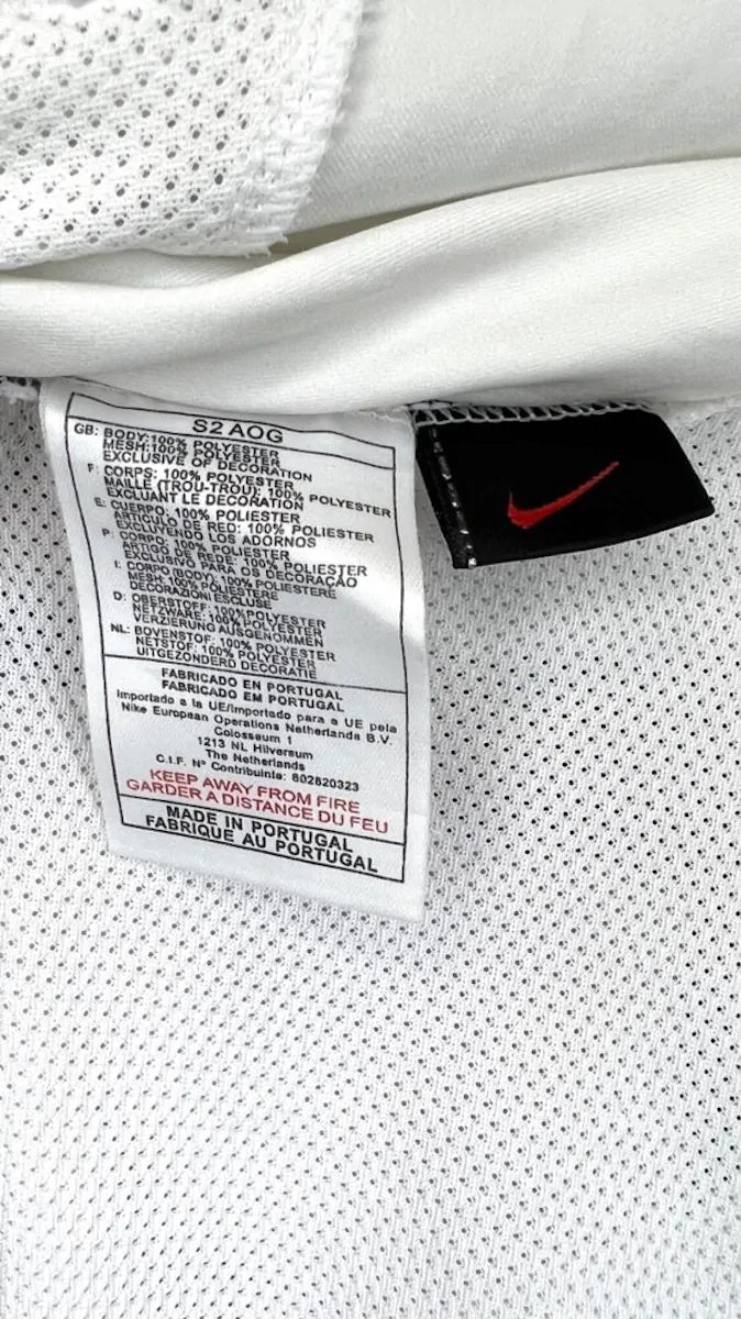 2002/04 Portugal Extérieur (XL) - Iconic Football Shop