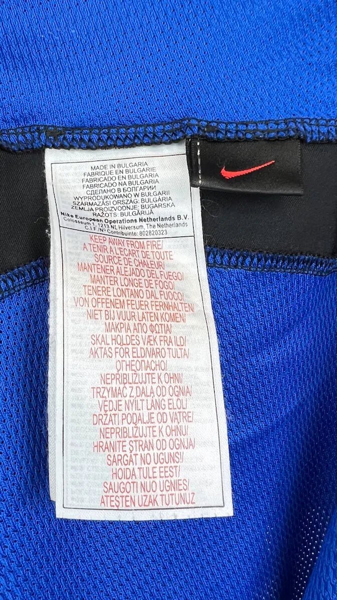 2003/04 Inter Milan Domicile (XL) - Iconic Football Shop