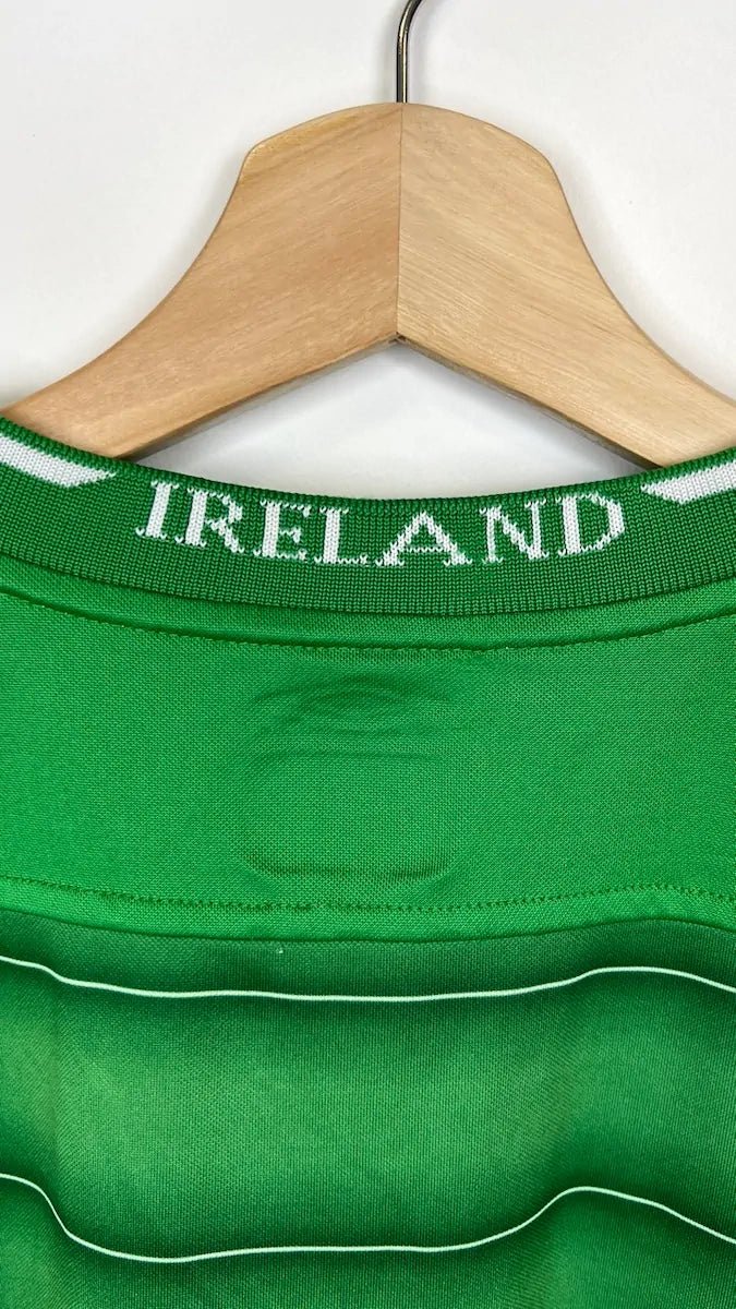 2003/04 Irlande Domicile (L) - Iconic Football Shop