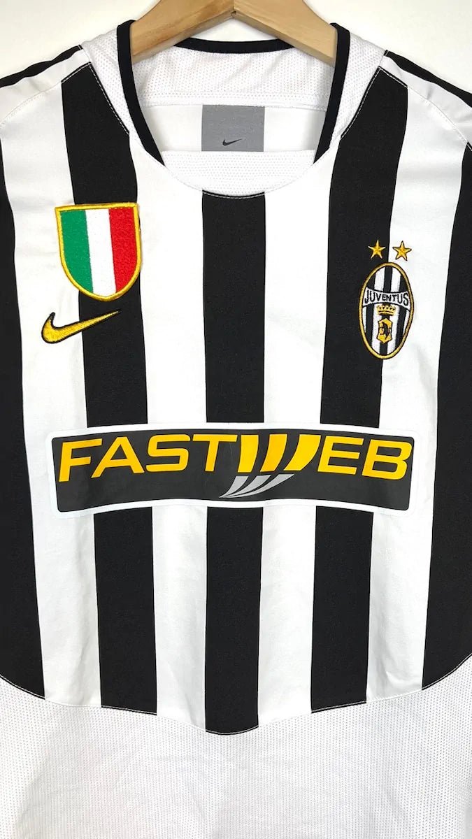 2003/04 Juventus Domicile (10/12a) - Iconic Football Shop