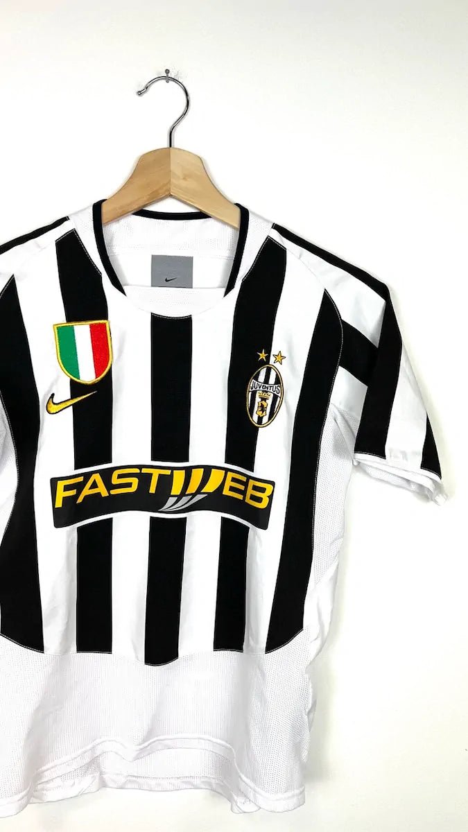 2003/04 Juventus Domicile (10/12a) - Iconic Football Shop
