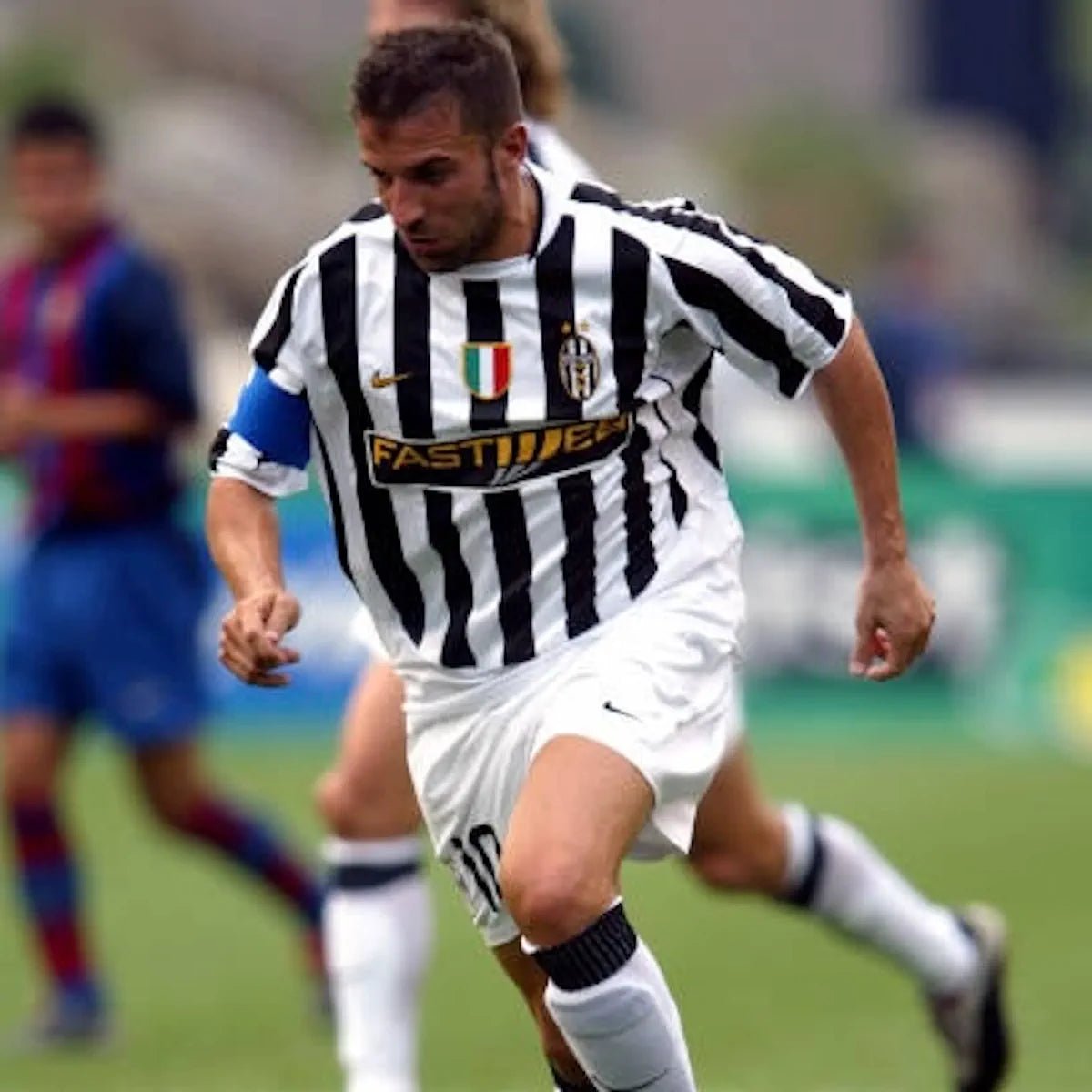 2003/04 Juventus Domicile - Del Piero 10 (S) - Iconic Football Shop