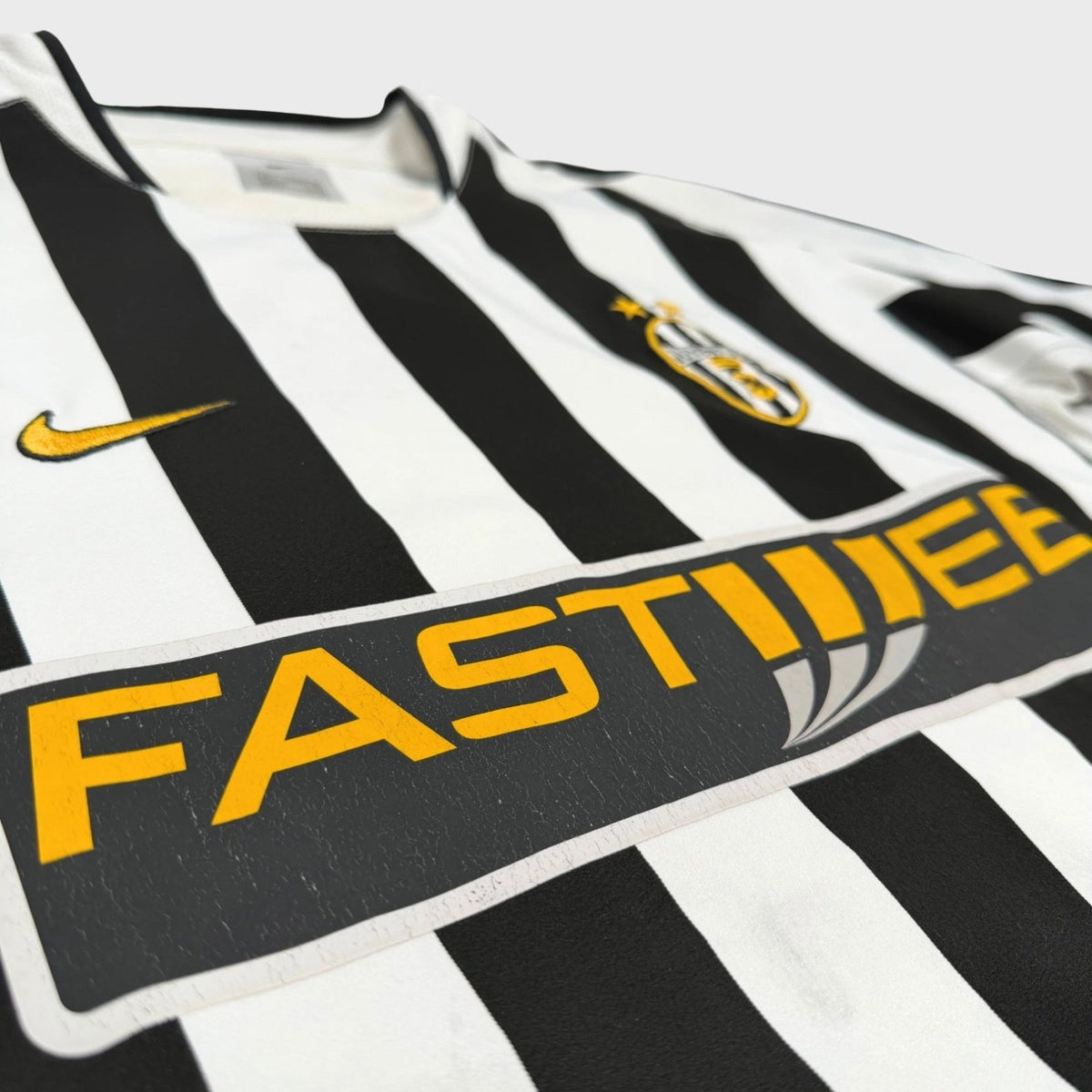 2003/04 Juventus Domicile (L) - Iconic Football Shop