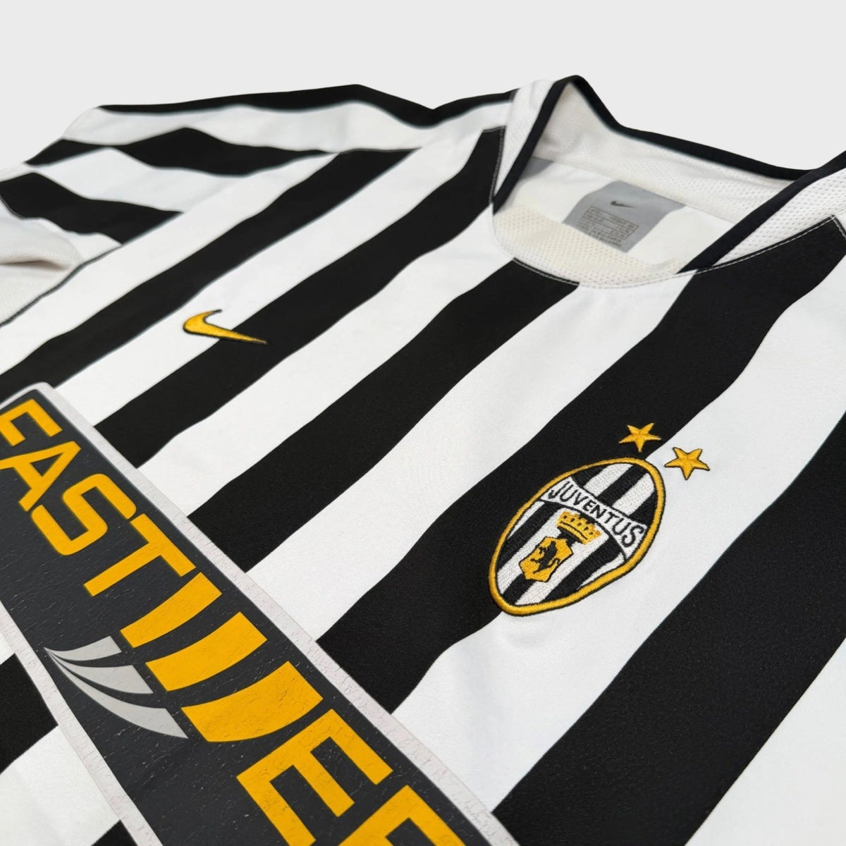 2003/04 Juventus Domicile (L) - Iconic Football Shop