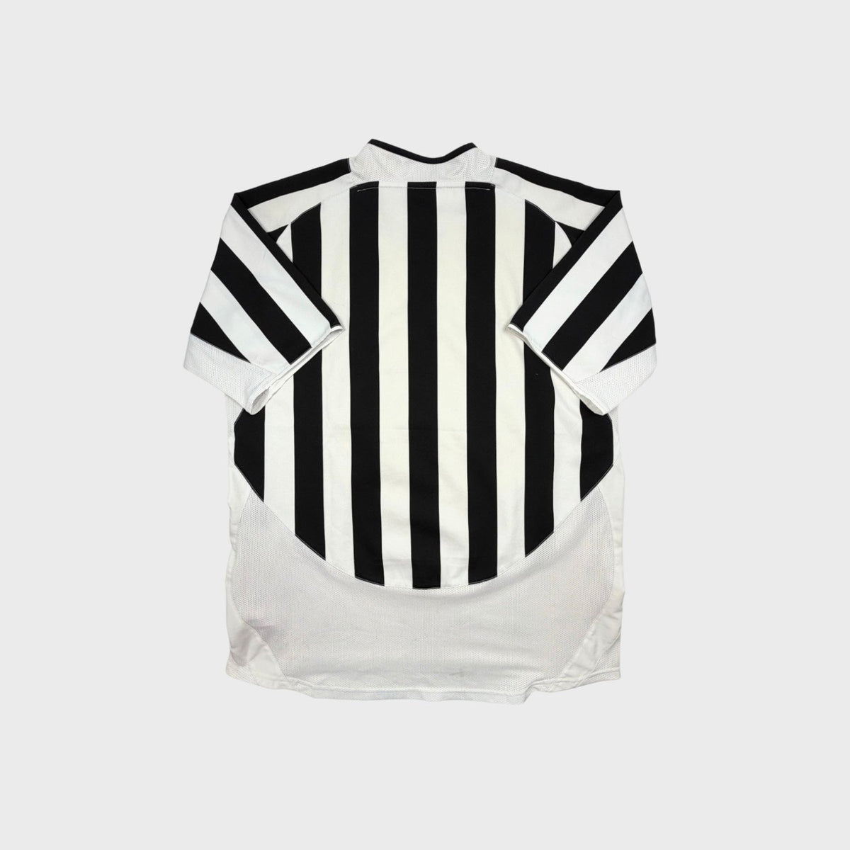 2003/04 Juventus Domicile (L) - Iconic Football Shop