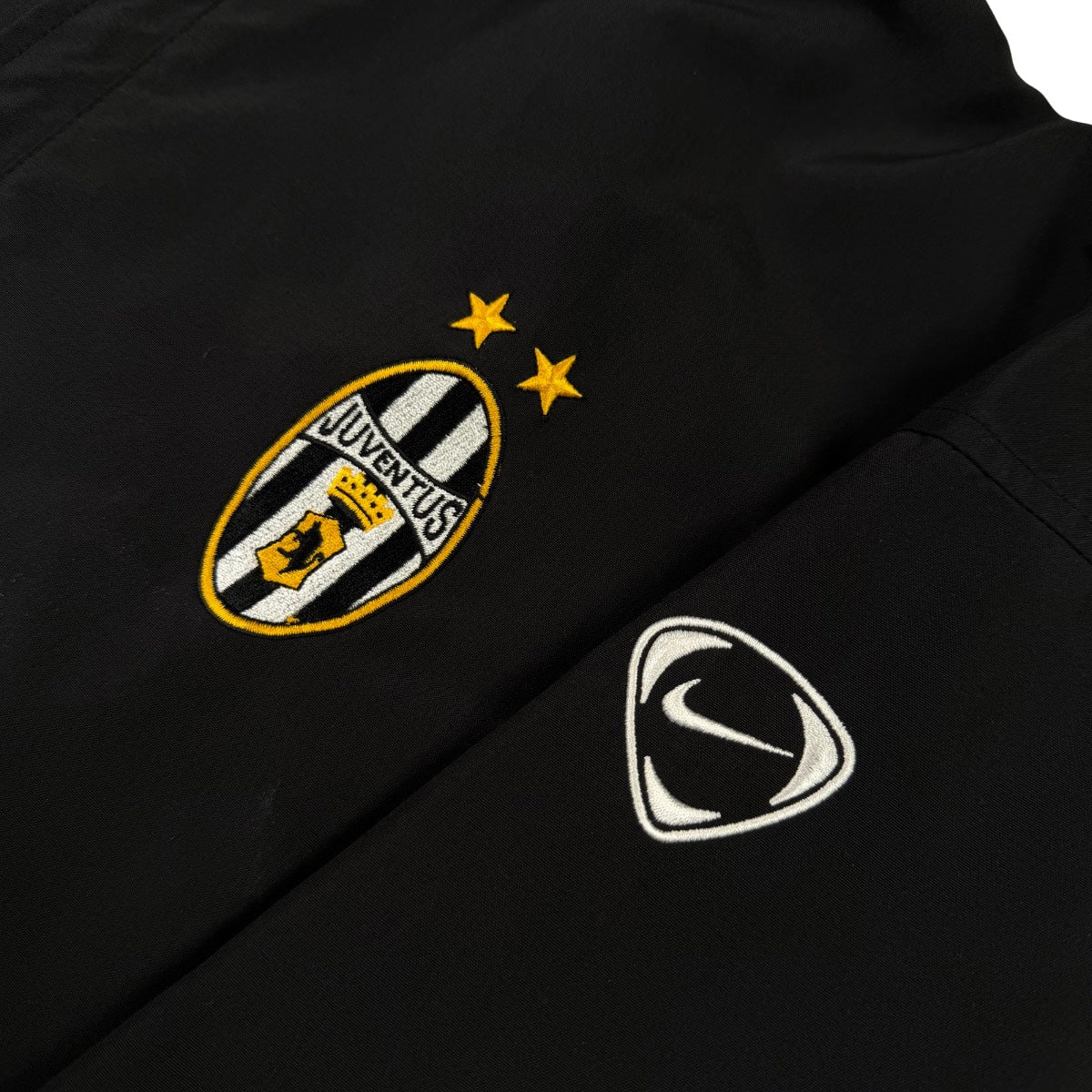 2003/04 Juventus Veste (M) - Iconic Football Shop