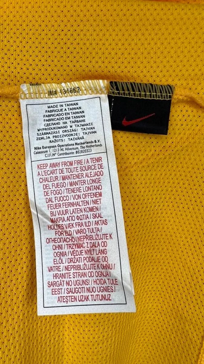 2003/04 RC Lens Domicile (2XL) - Iconic Football Shop