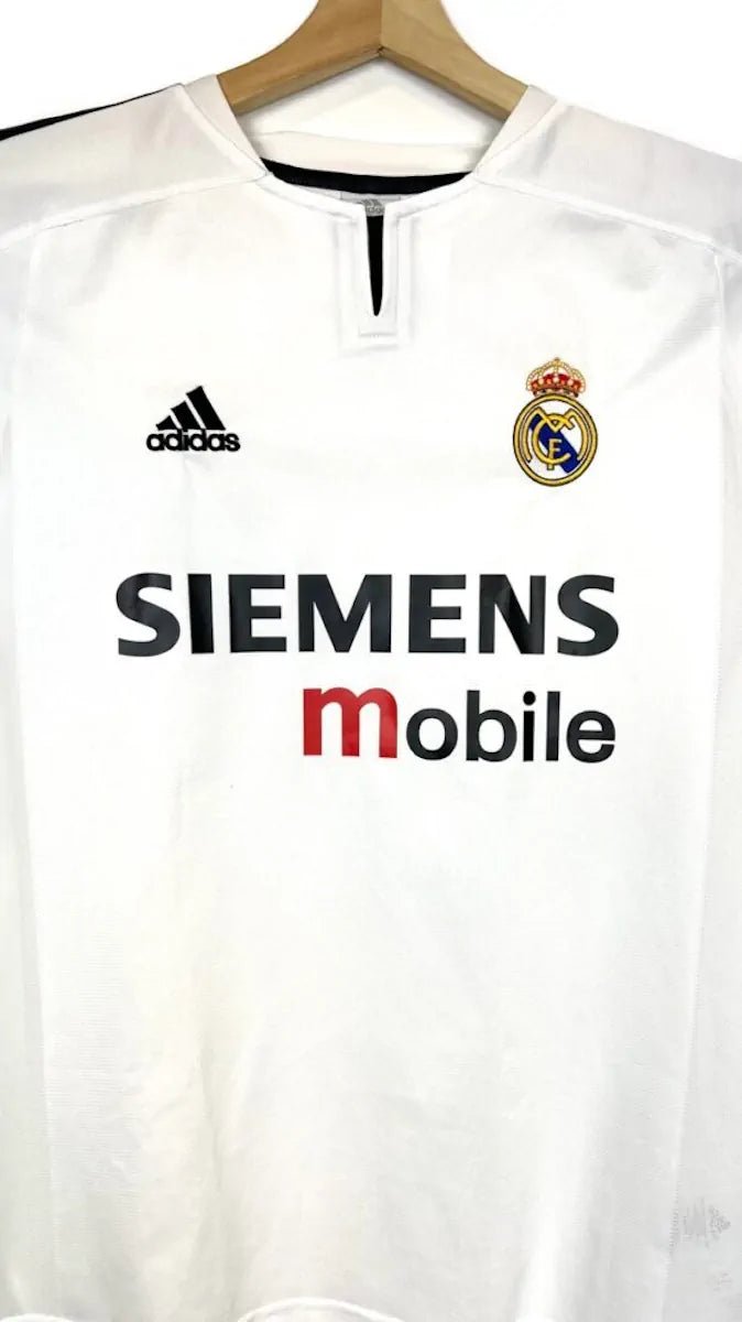 2003/04 Real Madrid Domicile (L) - Iconic Football Shop