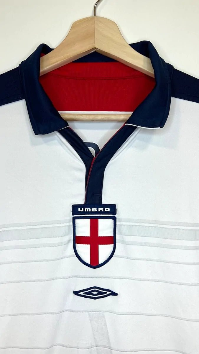 2003/05 Angleterre Domicile - Gerrard 4 (L) - Iconic Football Shop
