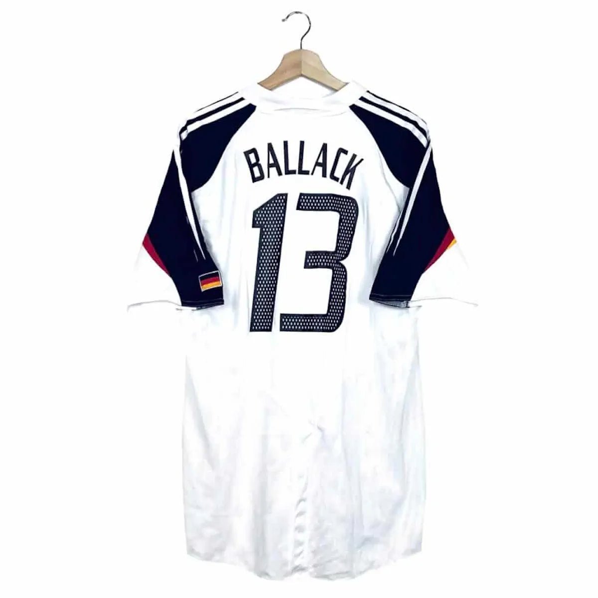 2004/05 Allemagne Domicile - Ballack 13 (L) - Iconic Football Shop