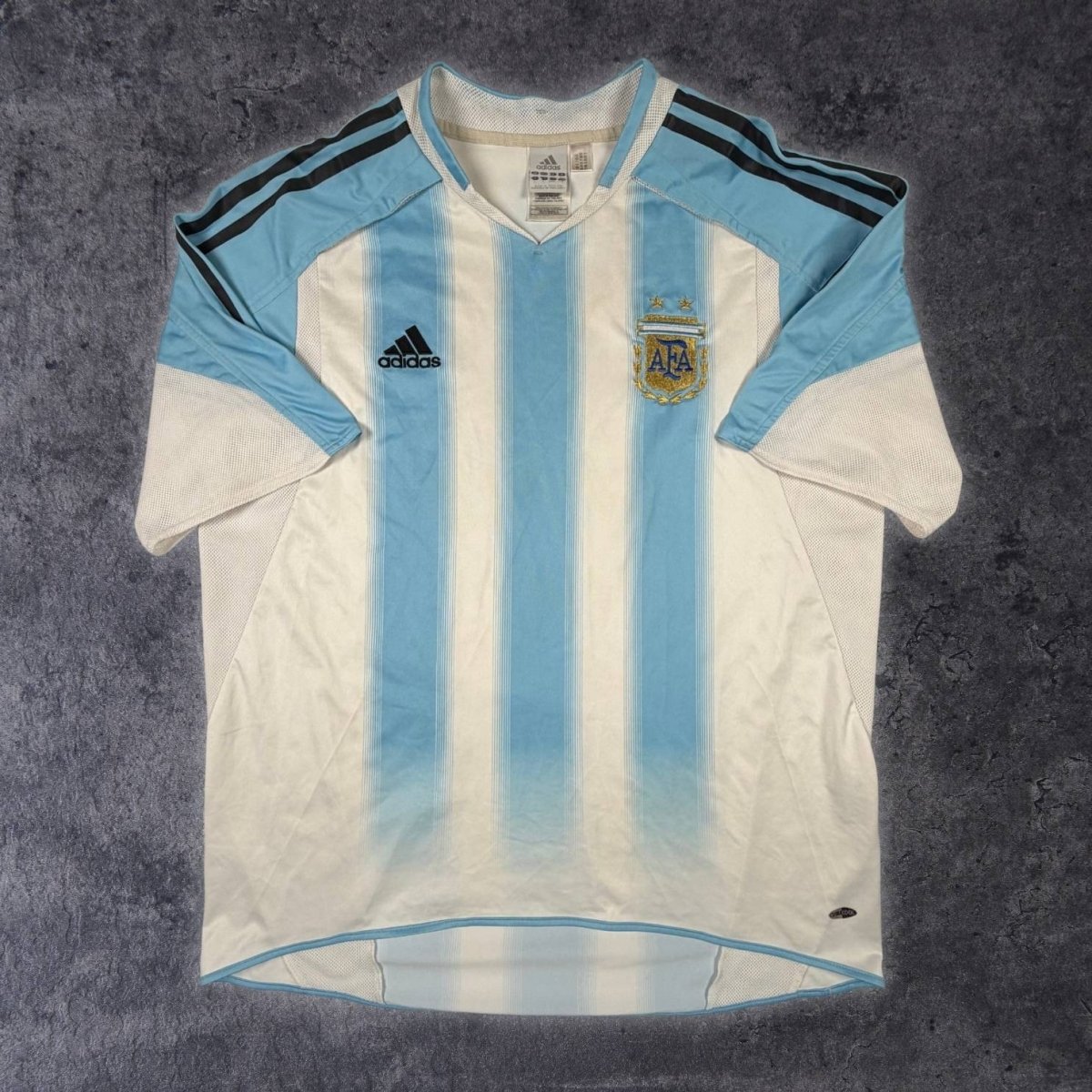2004/05 Argentine Domicile (L) - Iconic Football Shop