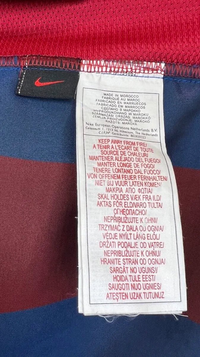 2004/05 Barcelone Domicile (15/16a) - Iconic Football Shop