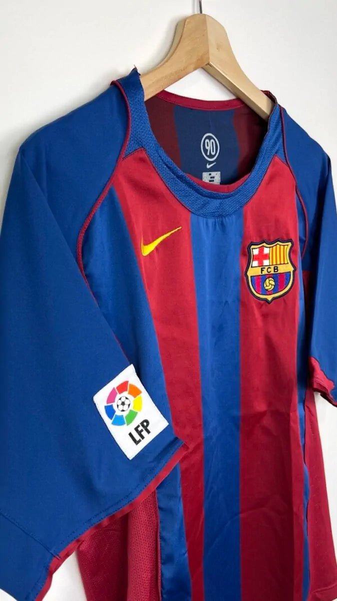 2004/05 Barcelone Domicile (M) - Iconic Football Shop