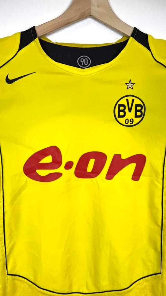2004/05 Dortmund Domicile (S) - Iconic Football Shop