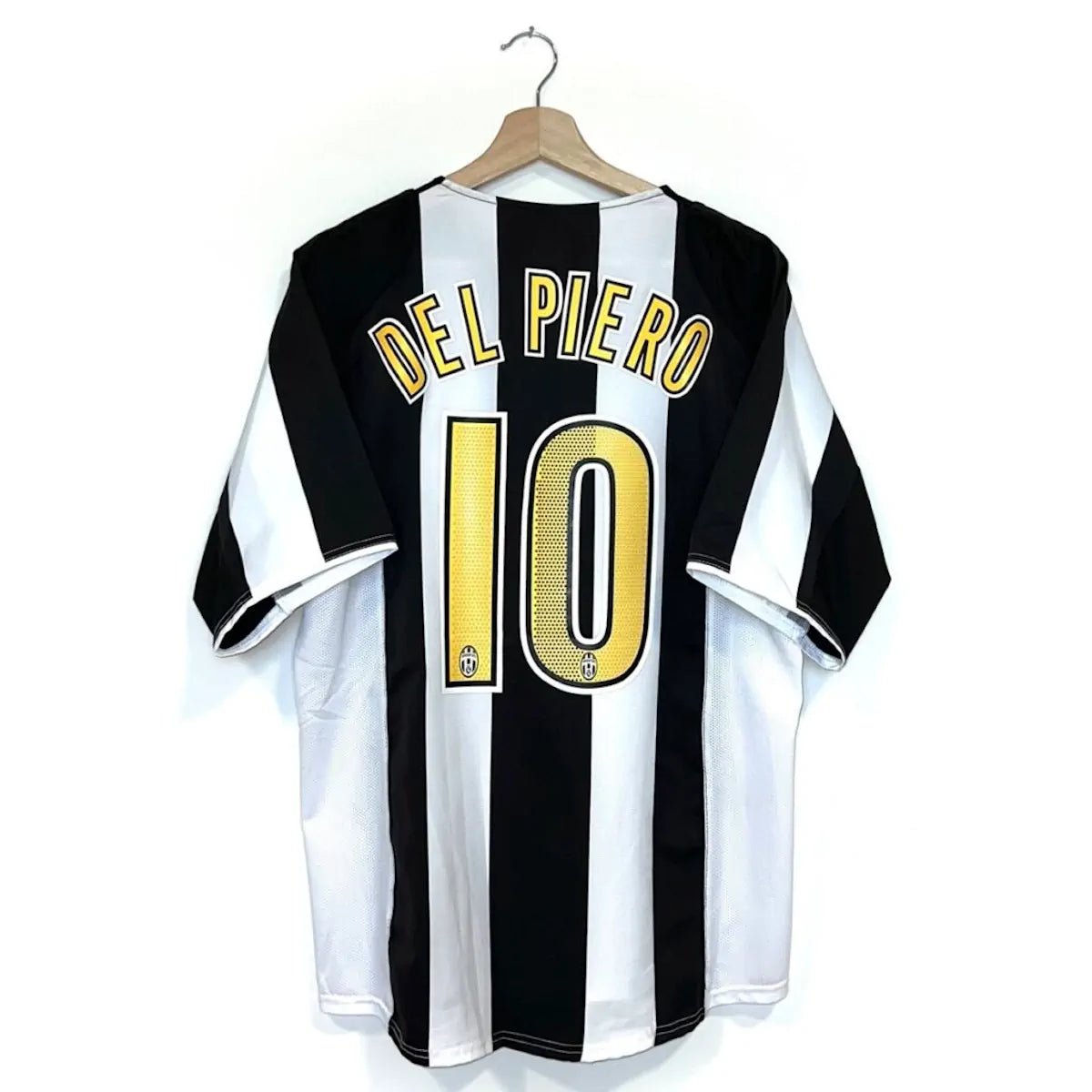 2004/05 Juventus Domicile - Del Piero 10 (M) - Iconic Football Shop