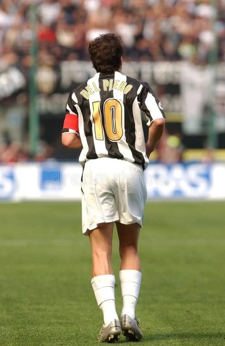 2004/05 Juventus Domicile - Del Piero 10 (M) - Iconic Football Shop