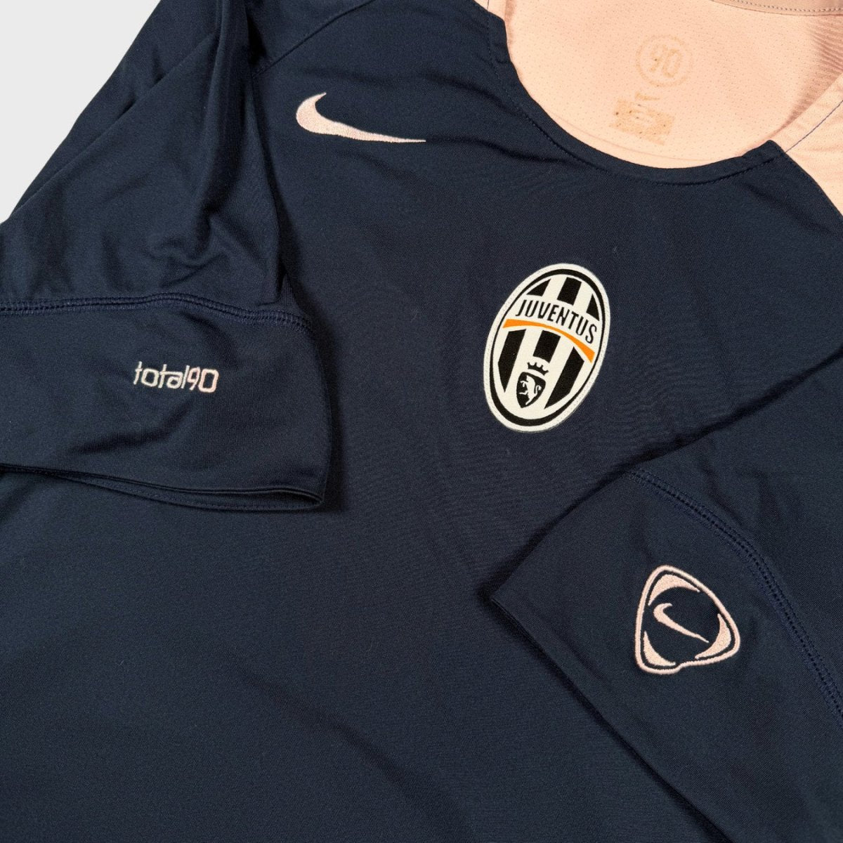 2004/05 Juventus Entraînement (XL) - Iconic Football Shop