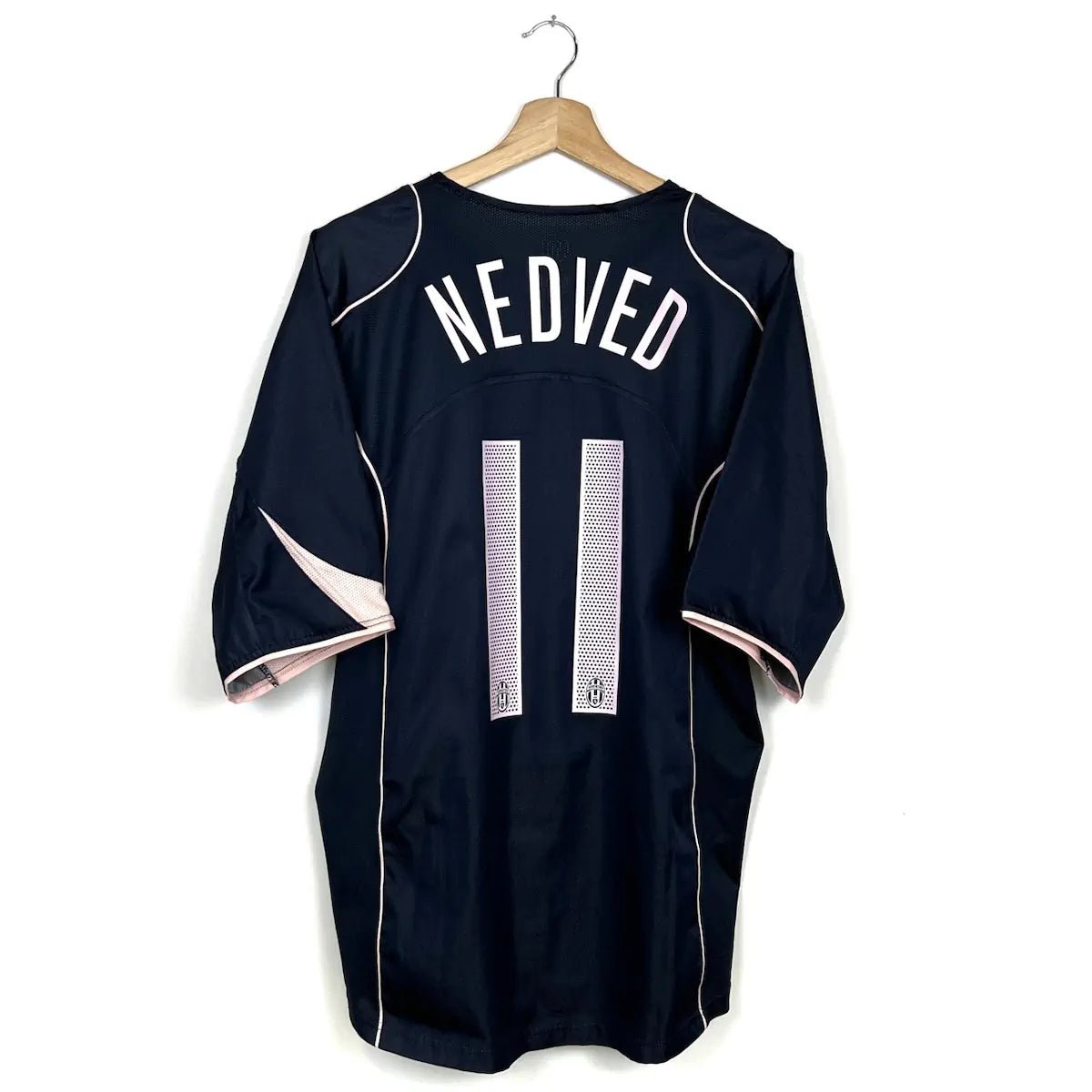 2004/05 Juventus Extérieur - Nedved 11 (XL) - Iconic Football Shop
