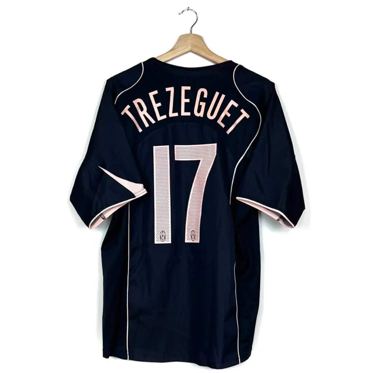 2004/05 Juventus Extérieur - Trezeguet 17 (L) - Iconic Football Shop
