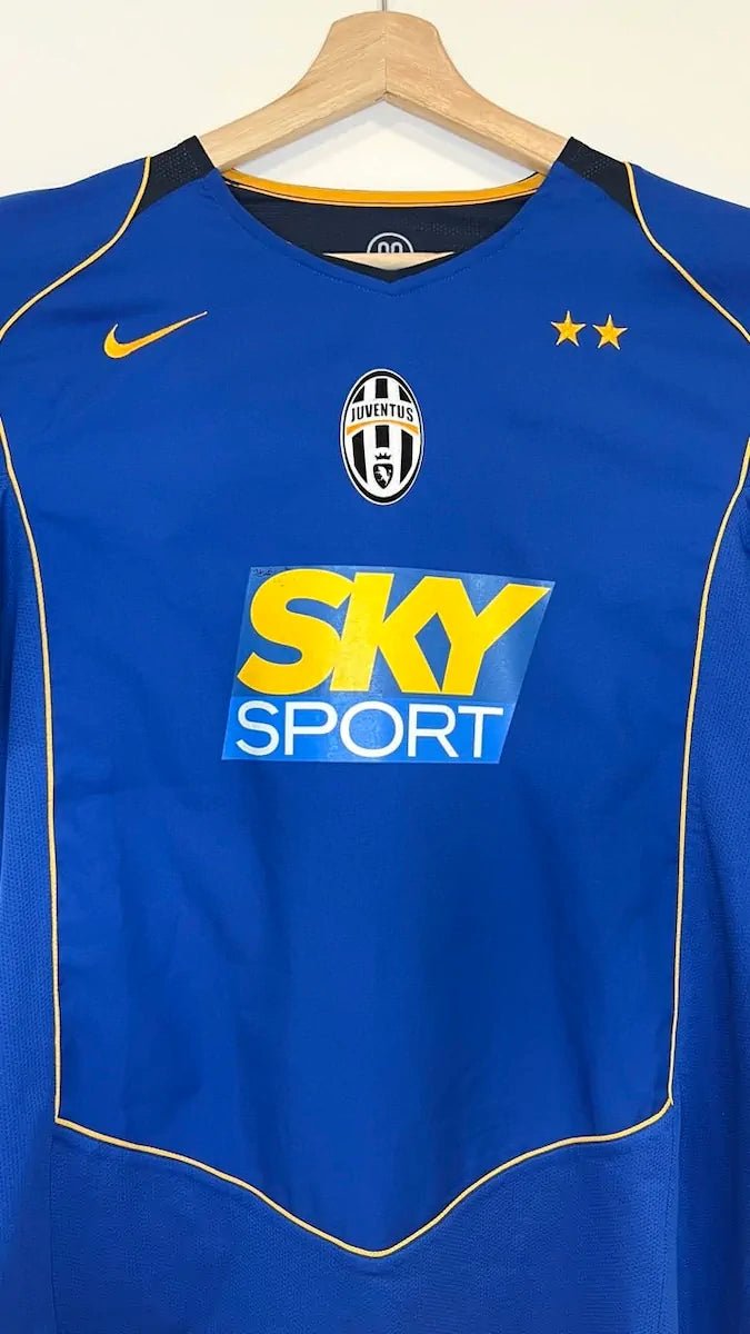 2004/05 Juventus Third - Ibrahimovic 9 (L) - Iconic Football Shop