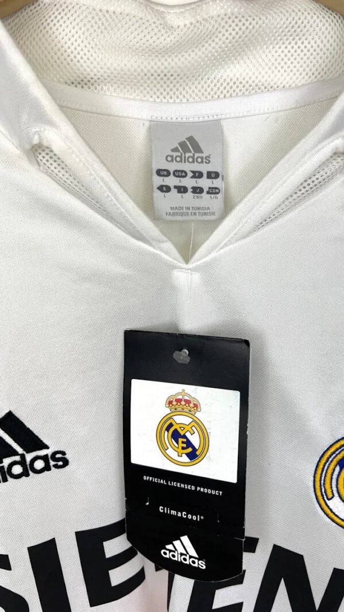 2004/05 Real Madrid Domicile - Beckham 23 (L) - Iconic Football Shop