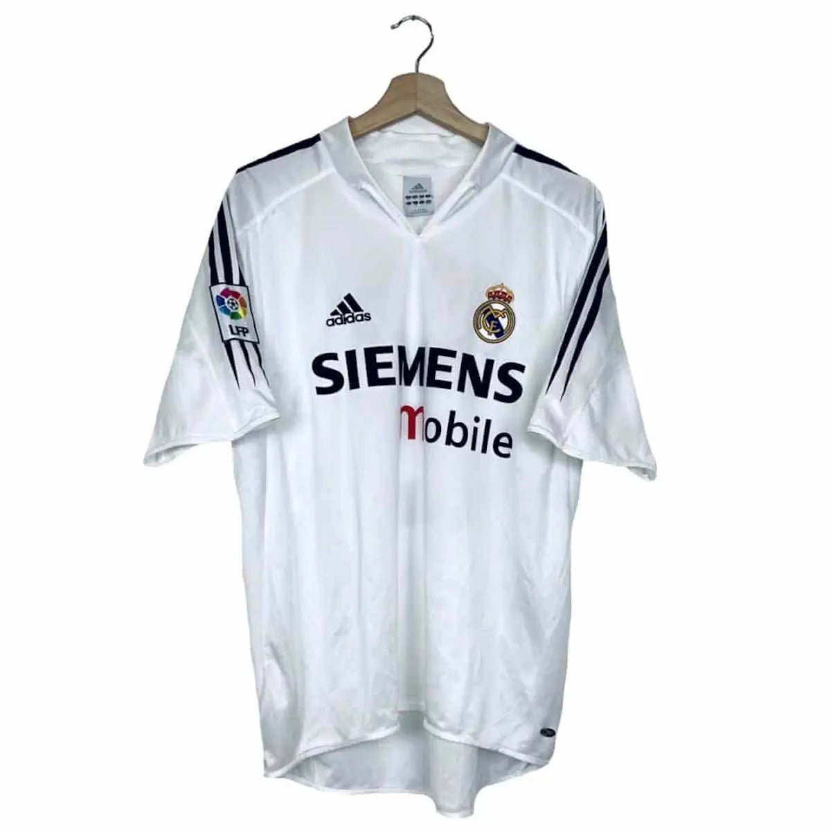 2004/05 Real Madrid Domicile - Beckham 23 (M) - Iconic Football Shop