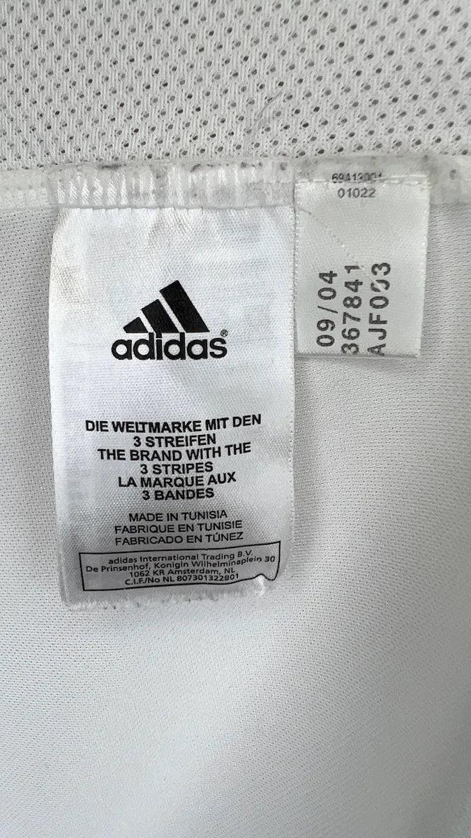 2004/05 Real Madrid Domicile - Beckham 23 (S) - Iconic Football Shop