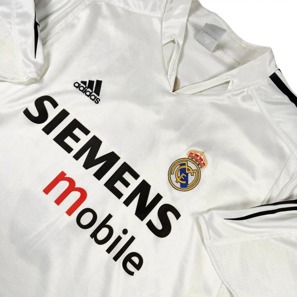 2004/05 Real Madrid Domicile - Zidane 5 (XL) - Iconic Football Shop
