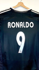 2004/05 Real Madrid Extérieur - Ronaldo 9 (XL) - Iconic Football Shop