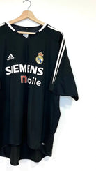 2004/05 Real Madrid Extérieur - Ronaldo 9 (XL) - Iconic Football Shop