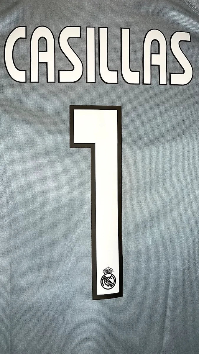 2004/05 Real Madrid Goal Keeper - Casillas 1 (L) - Iconic Football Shop