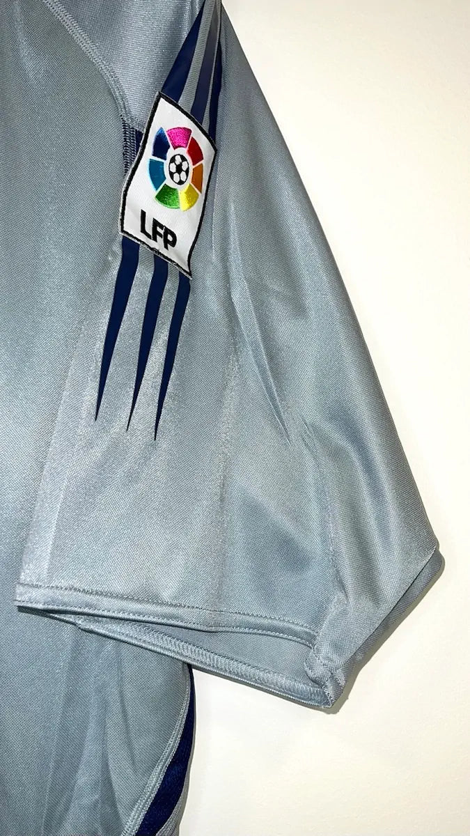 2004/05 Real Madrid Goal Keeper - Casillas 1 (L) - Iconic Football Shop