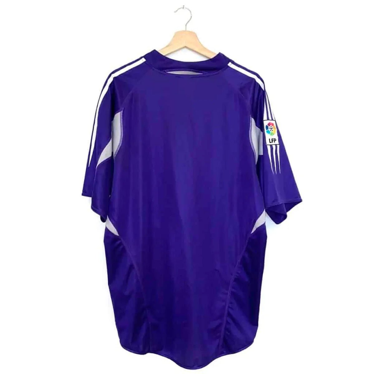 2004/05 Real Madrid Goal Keeper (L) - Iconic Football Shop