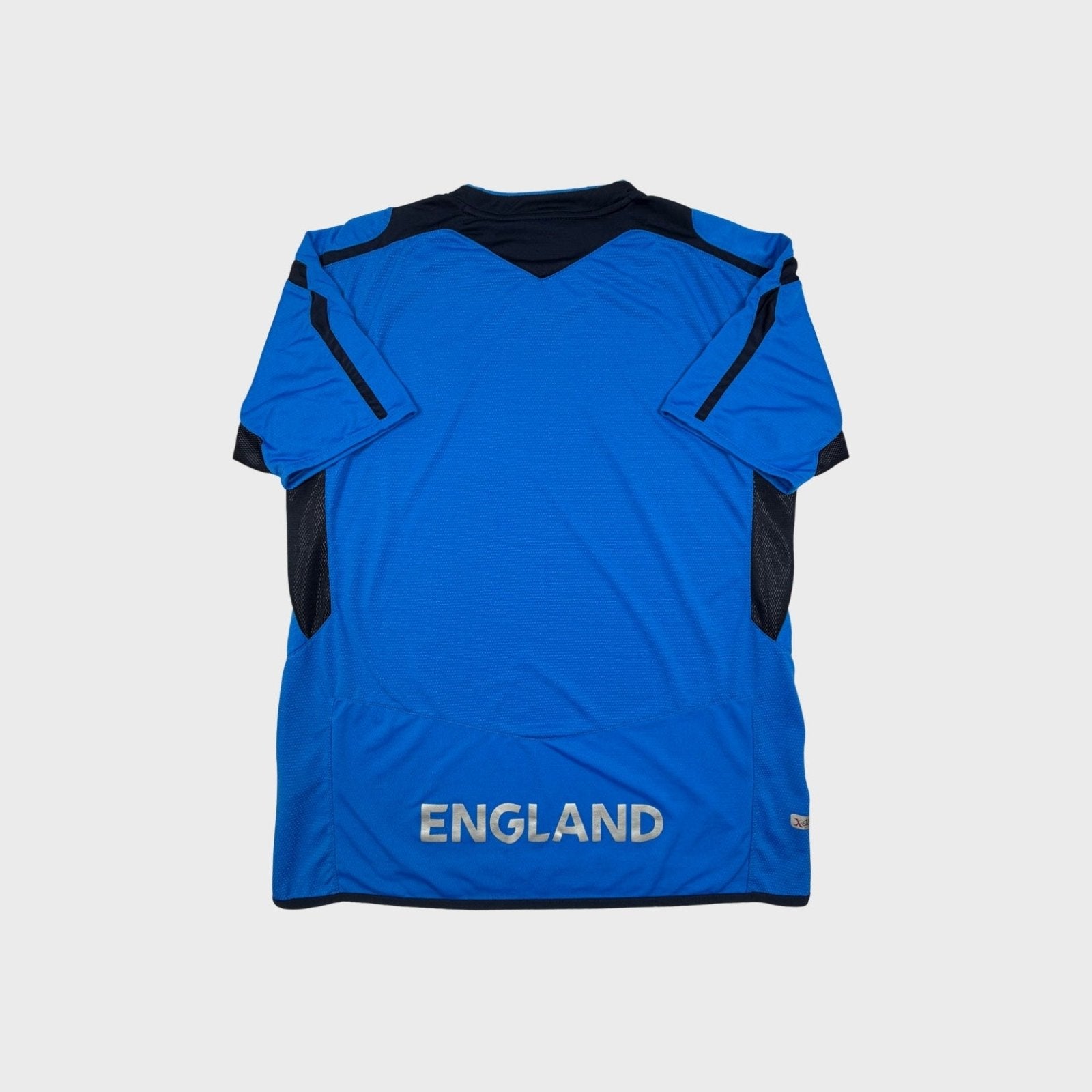 2004/06 Angleterre Entraînement (M) - Iconic Football Shop