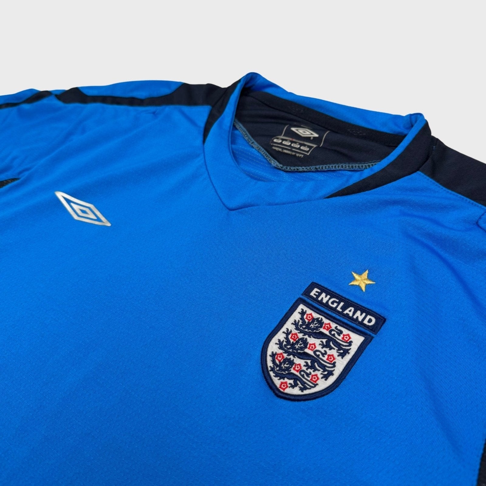 2004/06 Angleterre Entraînement (M) - Iconic Football Shop