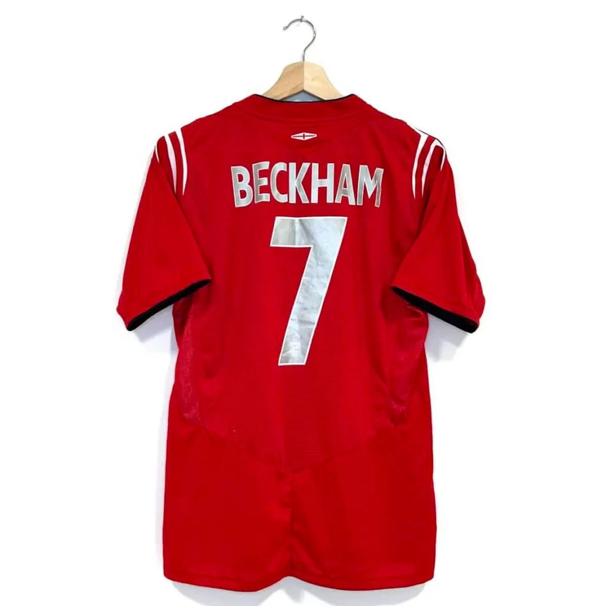 2004/06 Angleterre Extérieur - Beckham 7 (S) - Iconic Football Shop