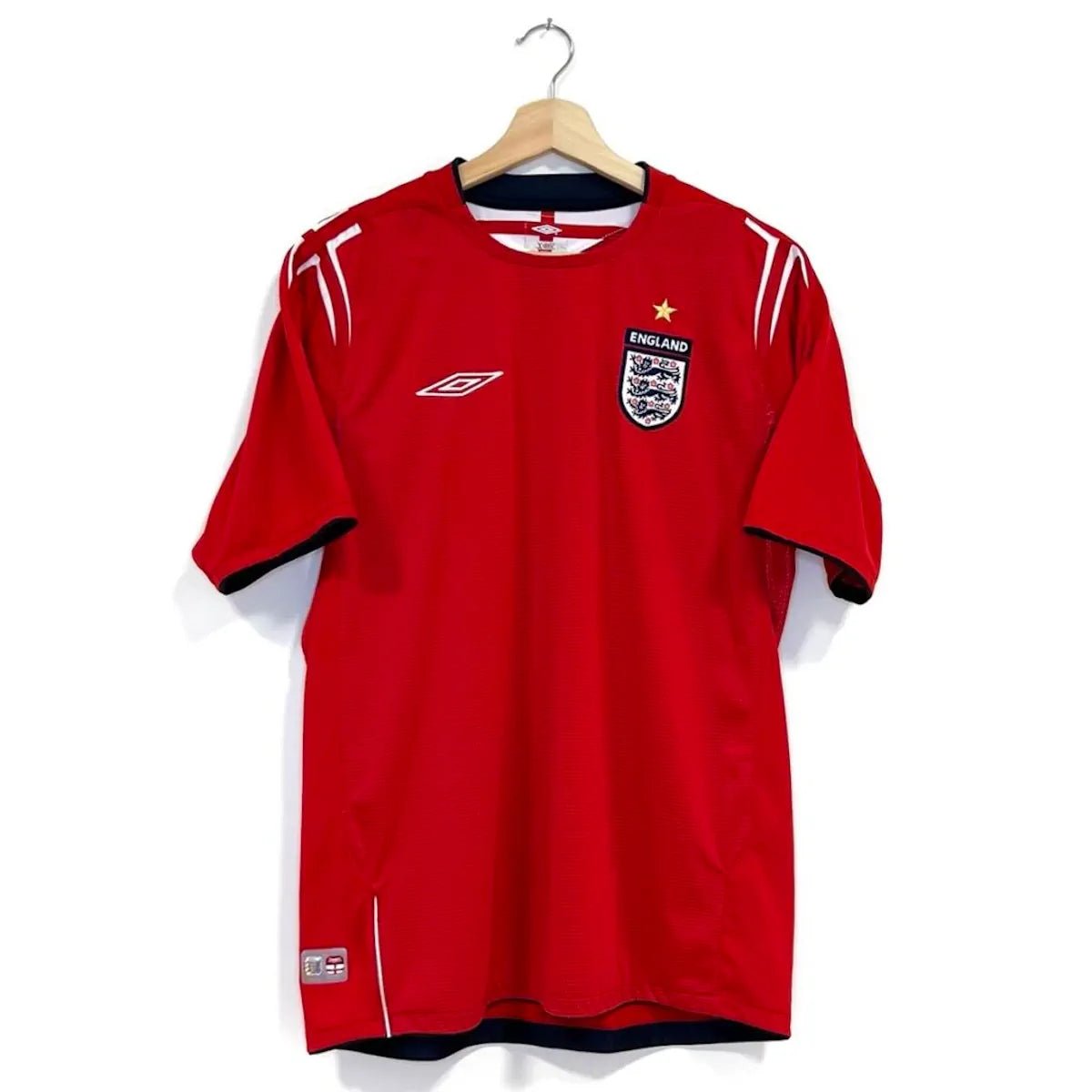 2004/06 Angleterre Extérieur (M) - Iconic Football Shop
