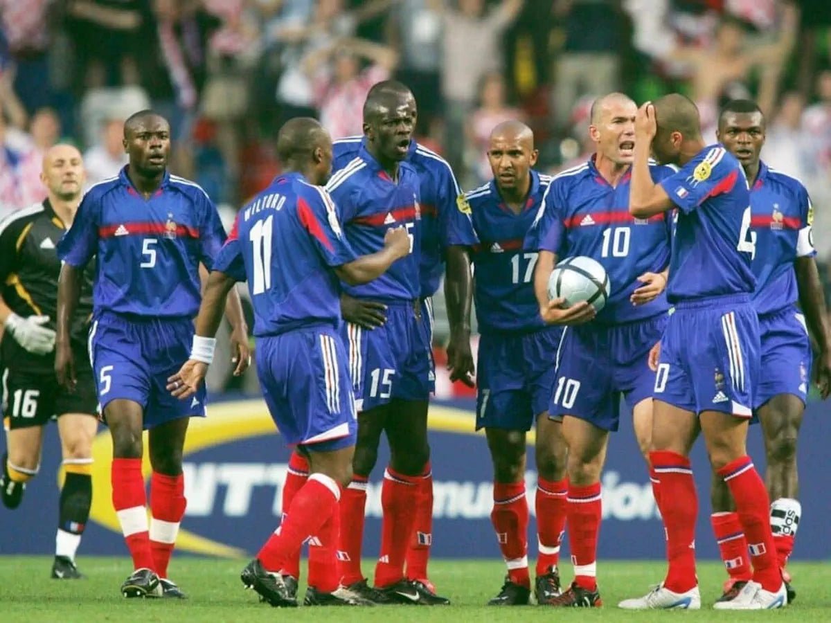 2004/06 France Domicile (2XL) - Iconic Football Shop