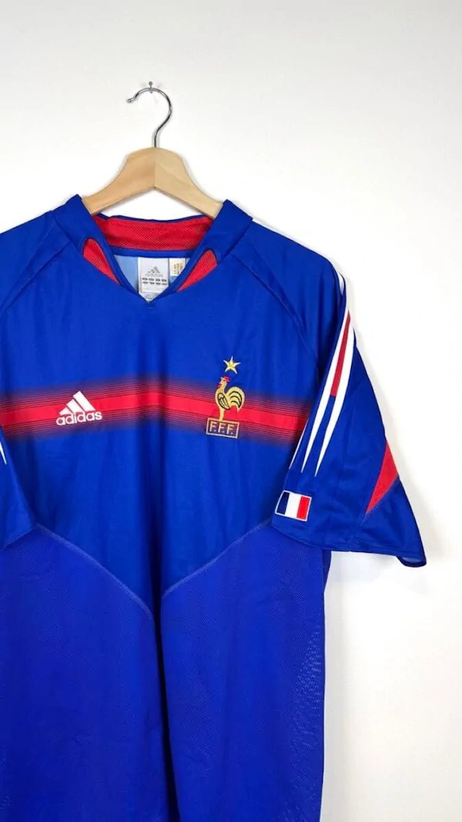 2004/06 France Domicile (L) - Iconic Football Shop