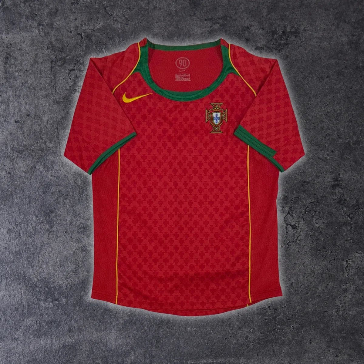 2004/06 Portugal Domicile (8/10a) - Iconic Football Shop