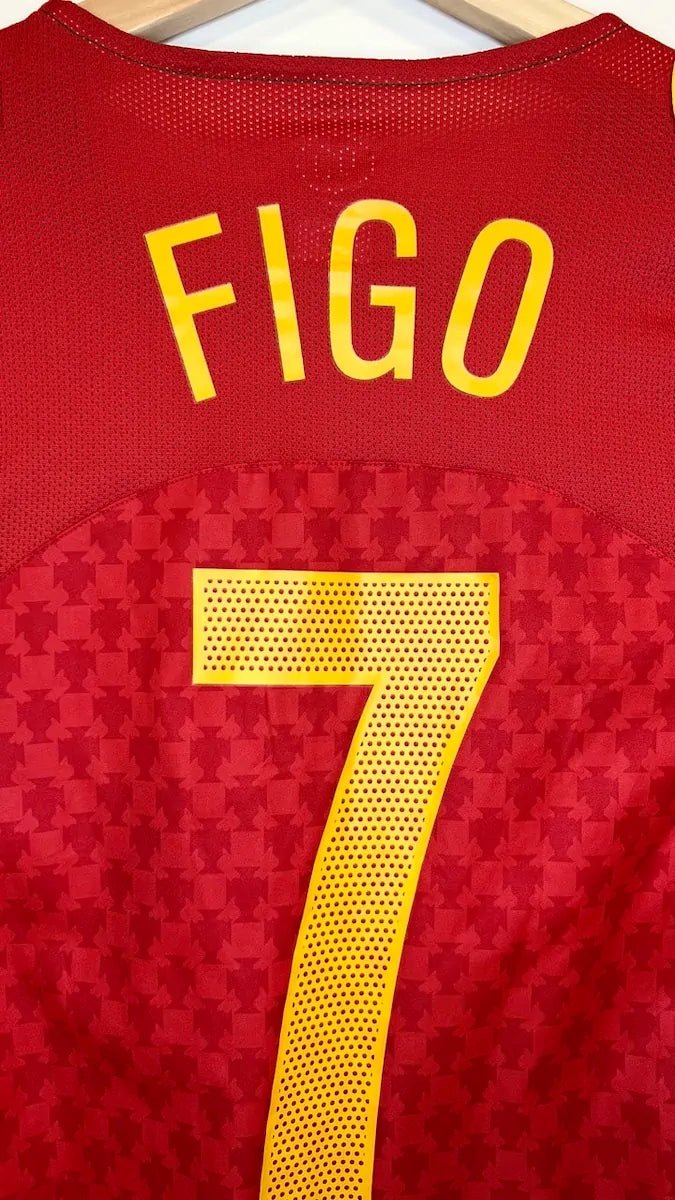 2004/06 Portugal Domicile - Figo 7 (XL) - Iconic Football Shop