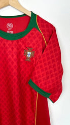 2004/06 Portugal Domicile (L) - Iconic Football Shop