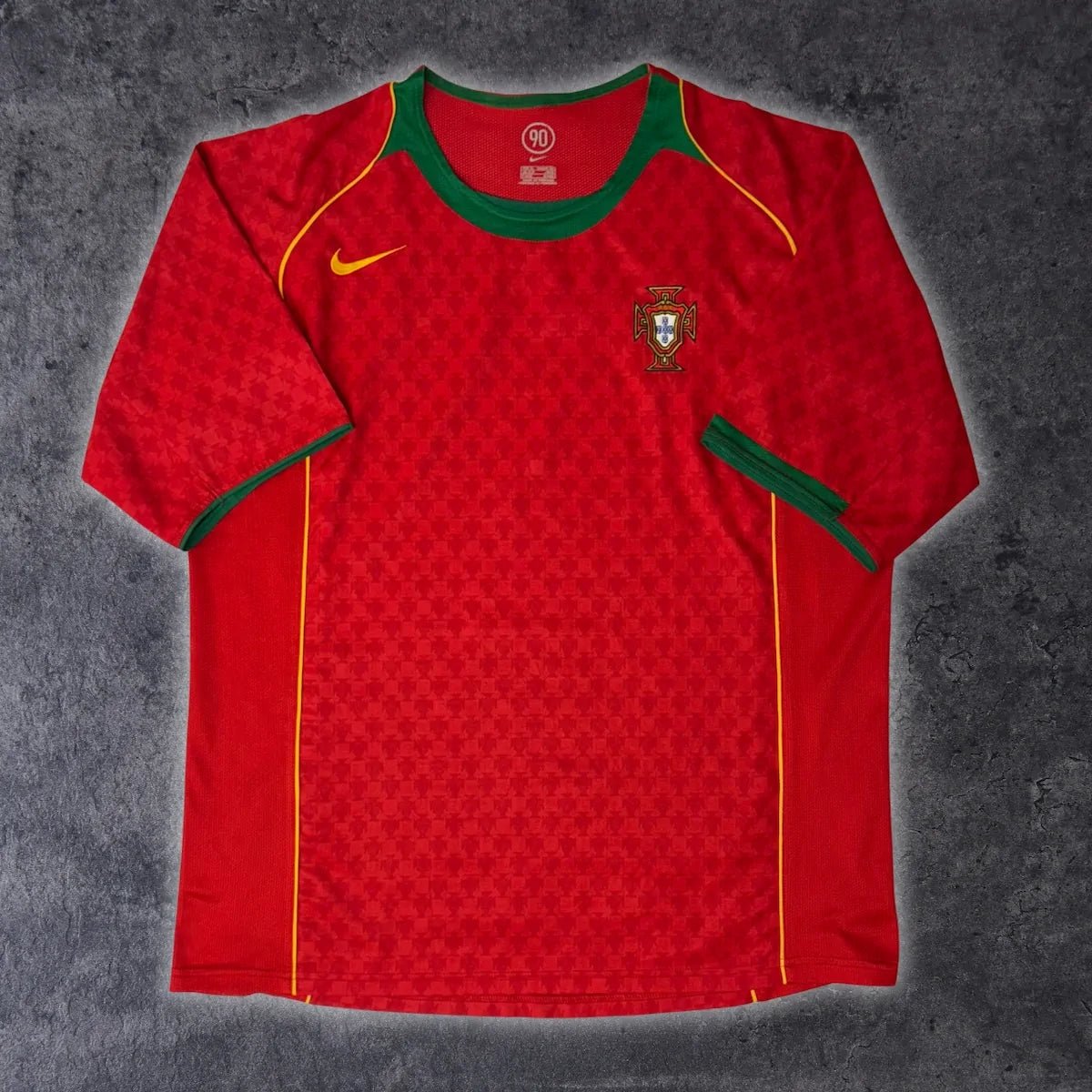 2004/06 Portugal Domicile (XL) - Iconic Football Shop