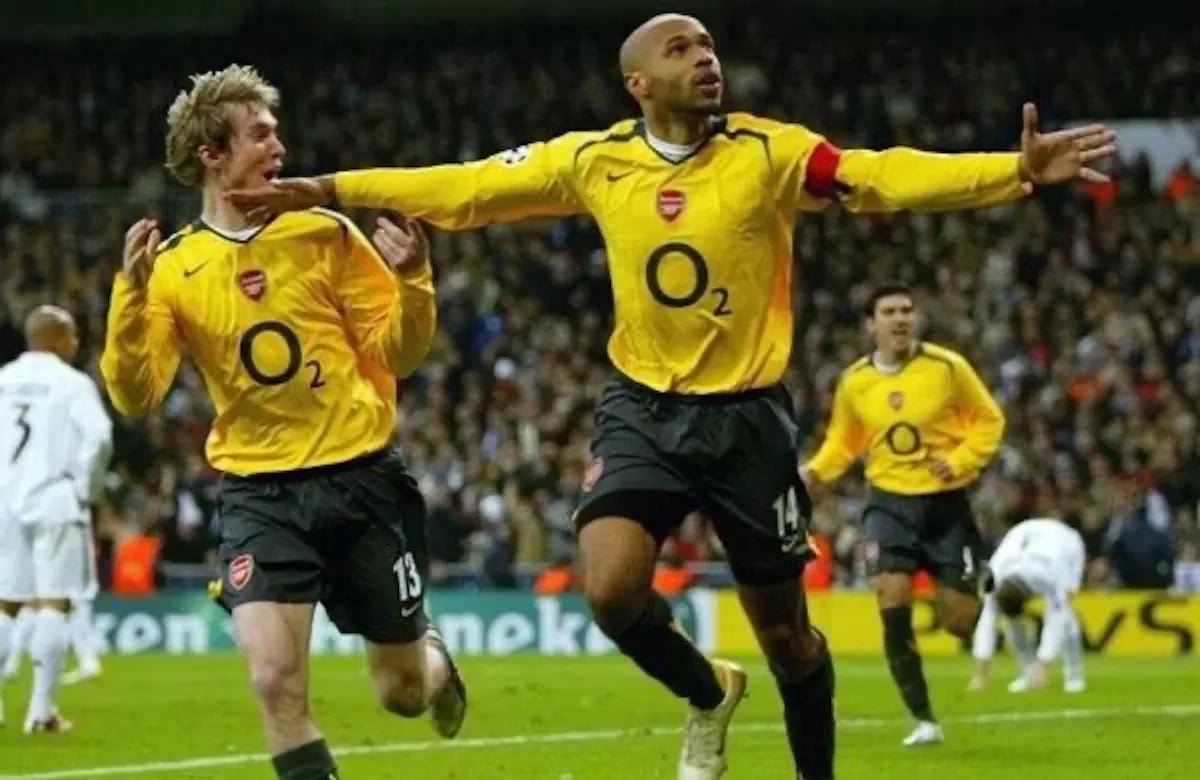 2005/06 Arsenal Extérieur (10/12a) - Iconic Football Shop