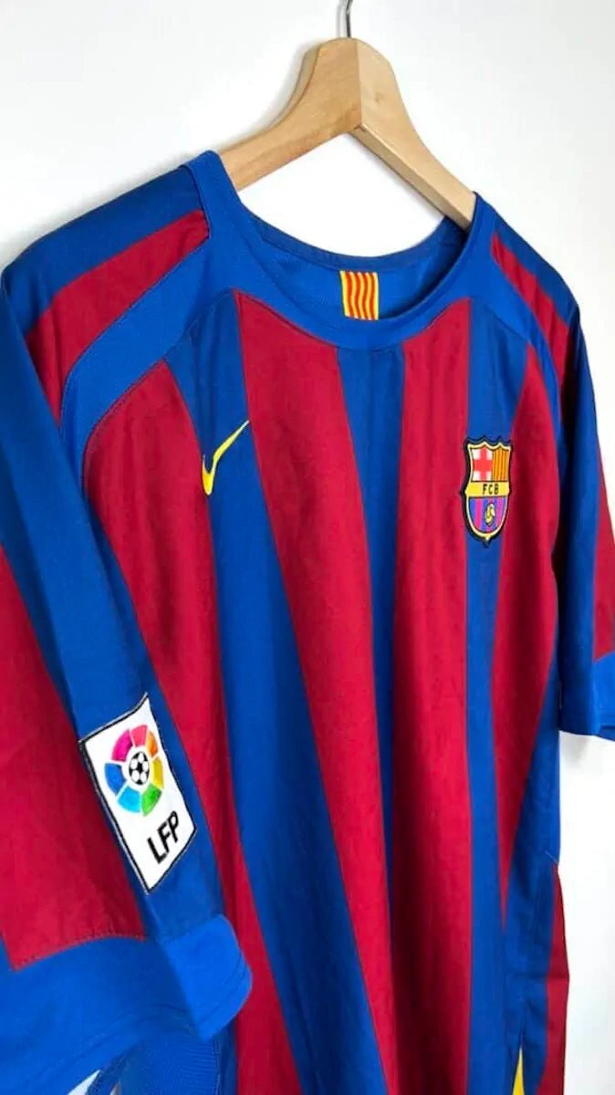 2005/06 Barcelone Domicile (L) - Iconic Football Shop