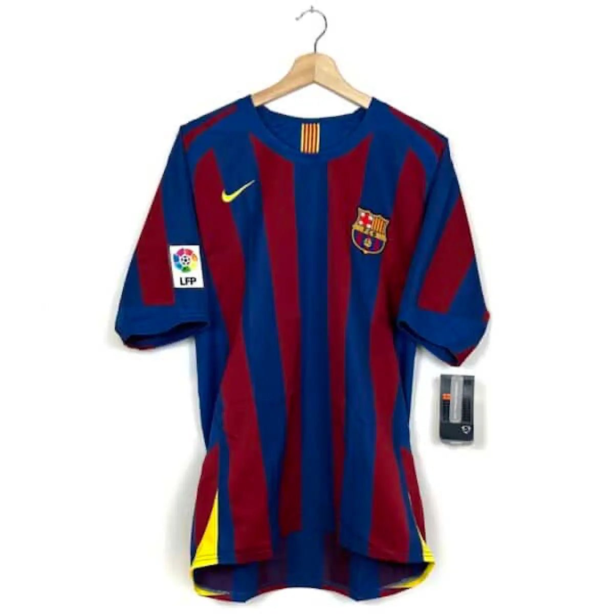 2005/06 Barcelone Domicile (M) - Iconic Football Shop