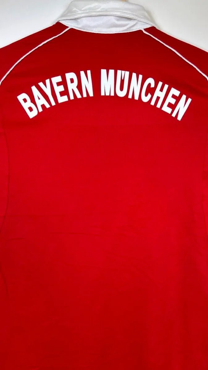 2005/06 Bayern Munich Domicile (M) - Iconic Football Shop