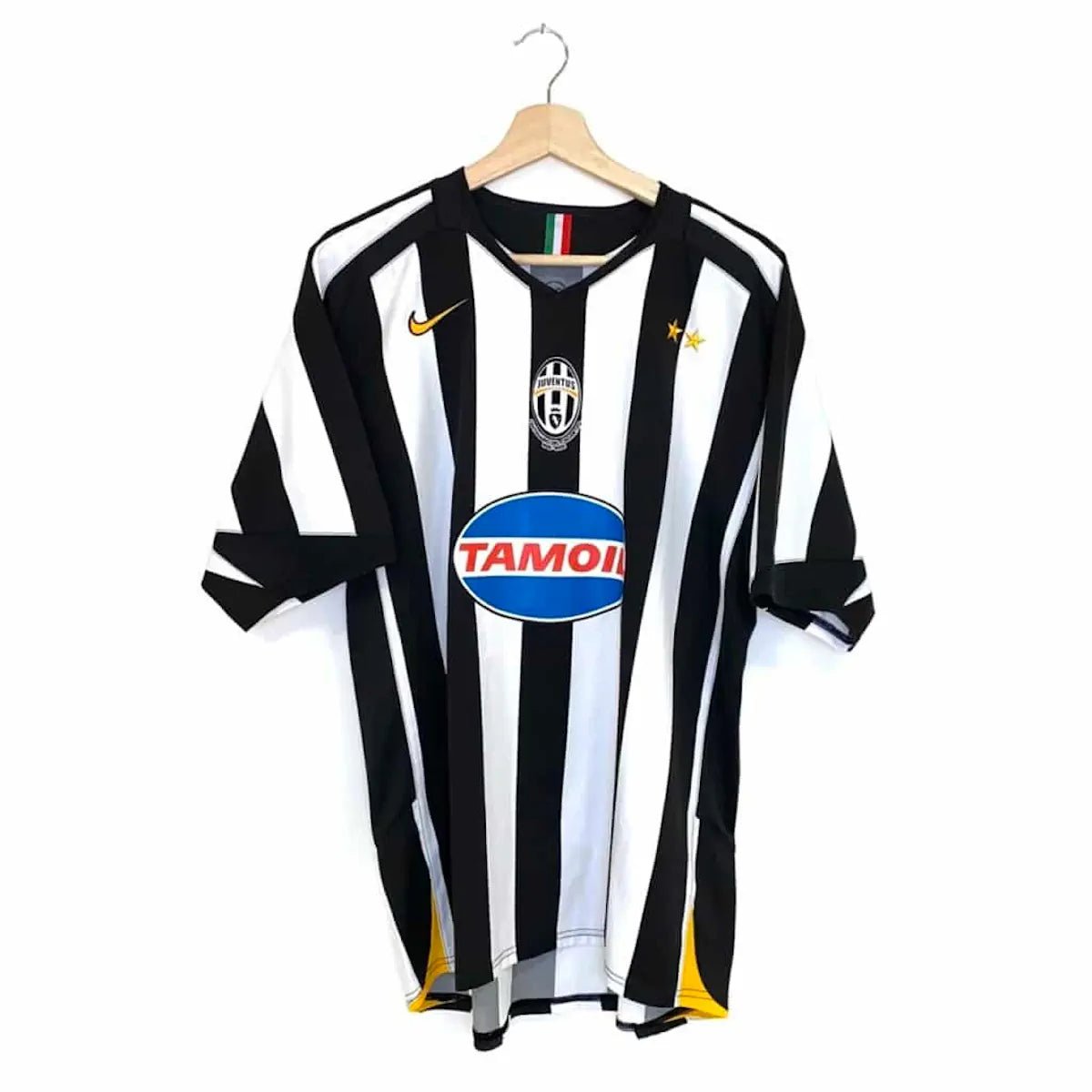 2005/06 Juventus Domicile (L) - Iconic Football Shop