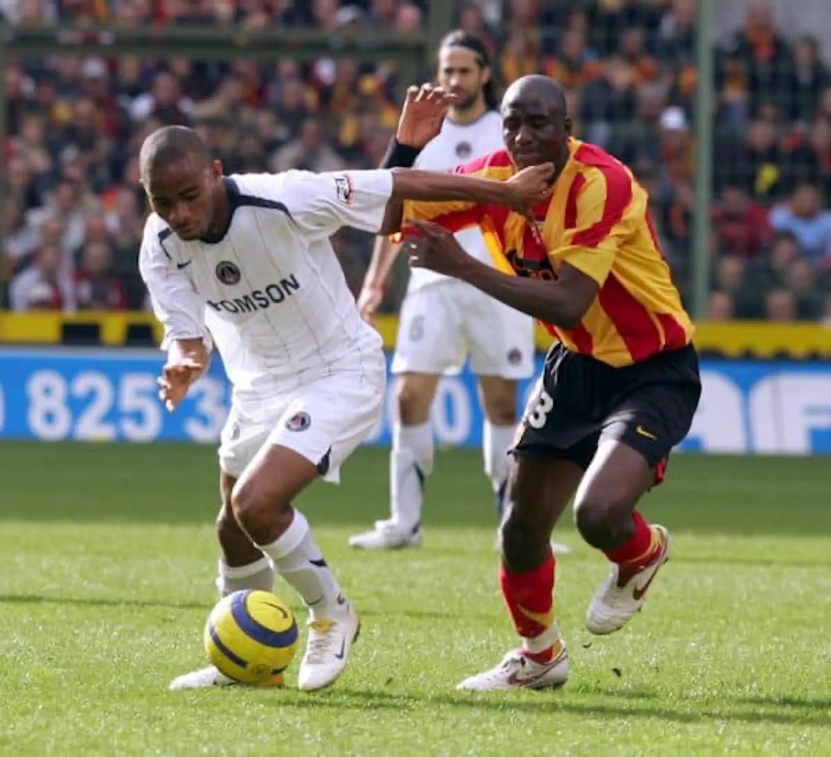 2005/06 PSG Extérieur (M) - Iconic Football Shop